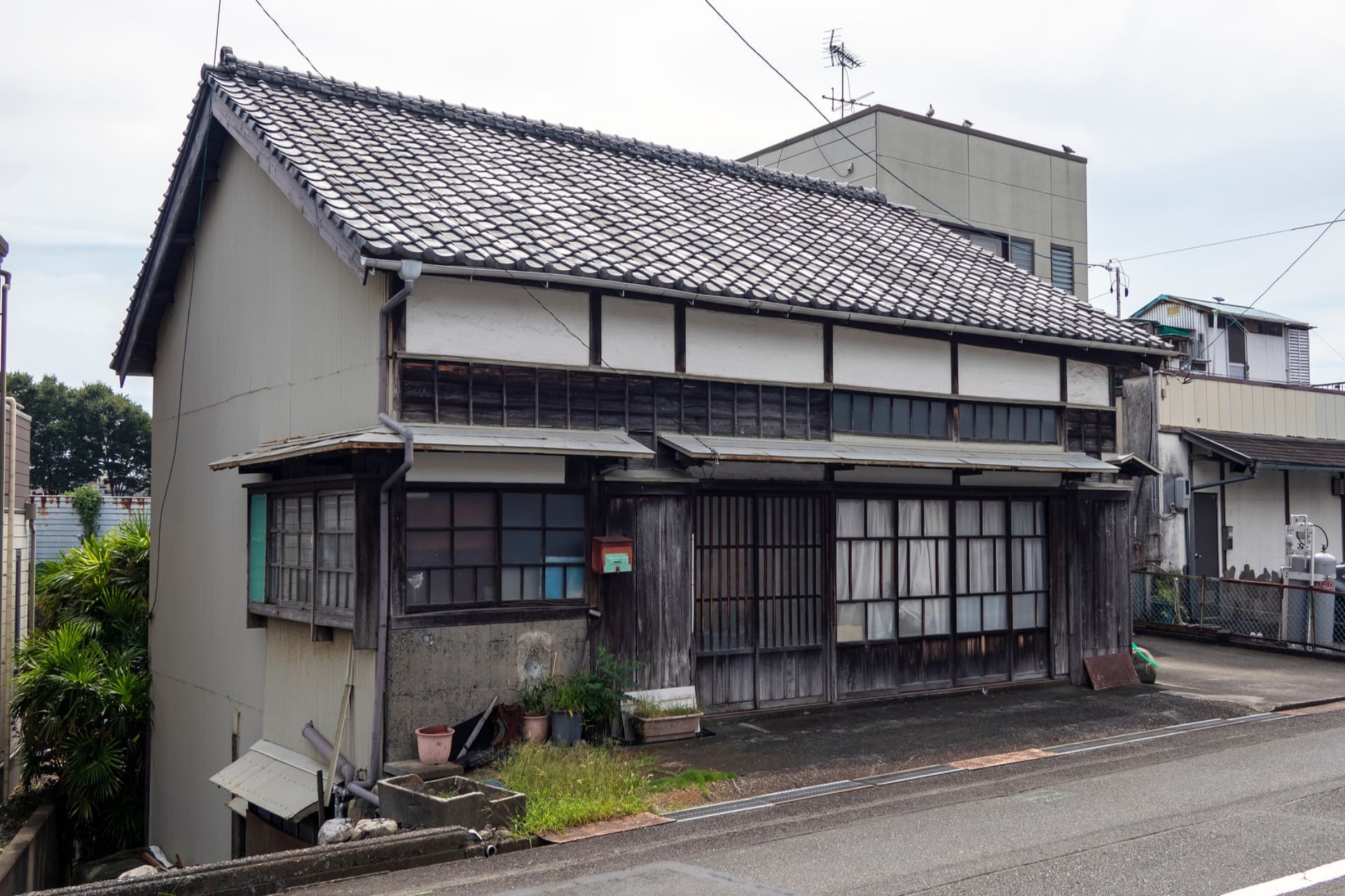一軒家の遺品整理 | 神奈川県藤沢市の遺品整理ならカメさん整理